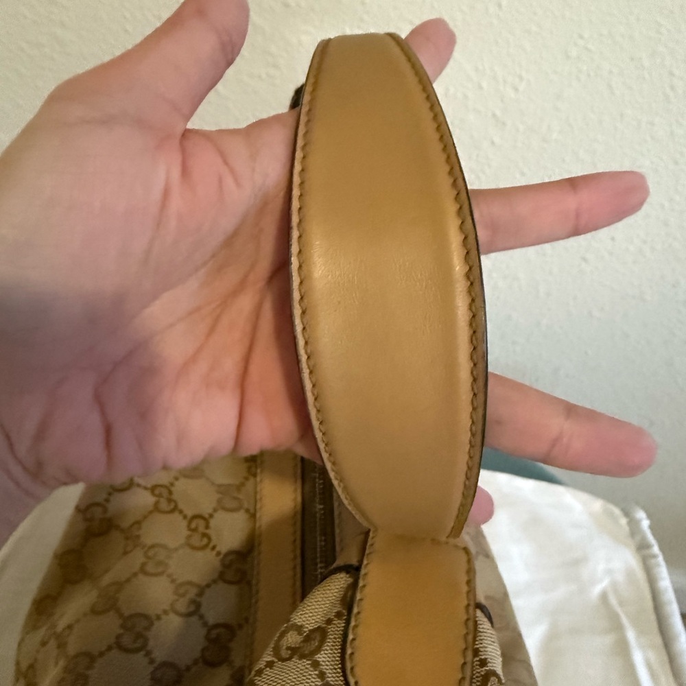 gucci hobo shoulder bag. - Picture 13 of 16